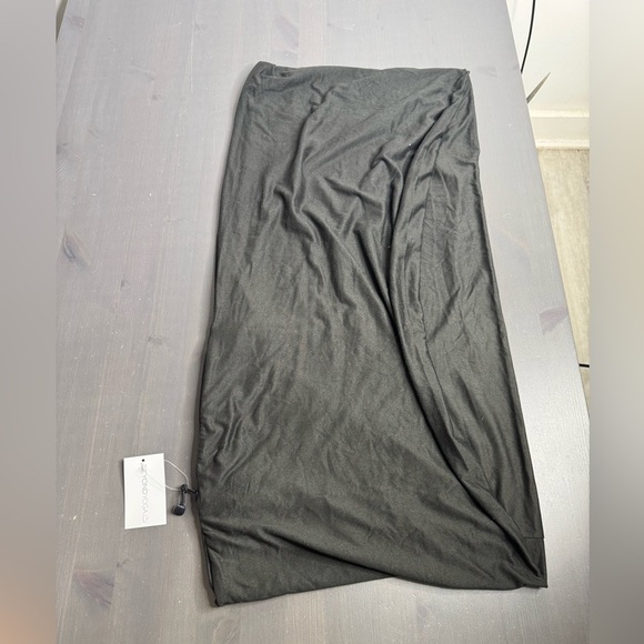 Beyond Yoga Hidden Pocket Infinity Scarf NWT - Picture 6 of 6